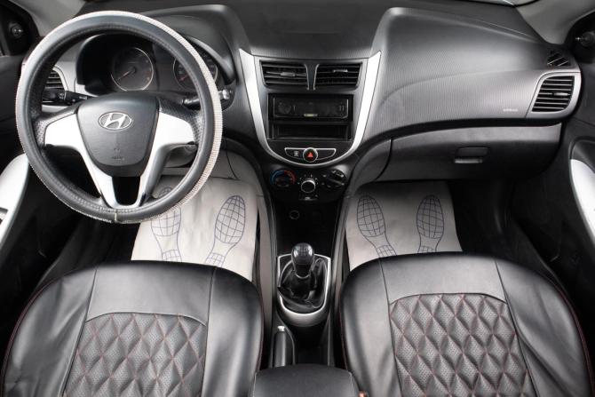 Hyundai Solaris I с пробегом 2011 года, цена 529 000 рублей, 189100 км, седан, Автокод Объявления