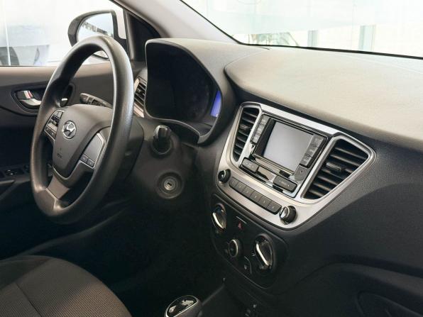 Hyundai Solaris II Рестайлинг с пробегом 2020 года, цена 1 557 000 рублей, 104011 км, седан, Автокод Объявления