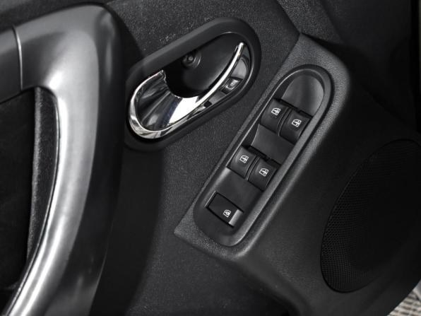 Renault Duster I Рестайлинг с пробегом 2017 года, цена 1 230 000 рублей, 130000 км, внедорожник, Автокод Объявления