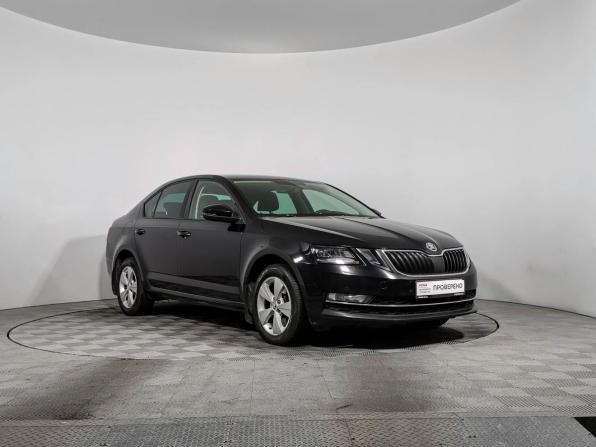 Skoda Octavia III (A7) Рестайлинг с пробегом 2018 года, цена 1 890 000 рублей, 131977 км, лифтбек, Автокод Объявления