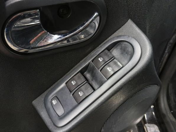 Nissan Terrano III (D10) с пробегом 2014 года, цена 989 000 рублей, 180177 км, внедорожник, Автокод Объявления