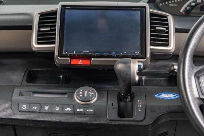 Honda Freed I Рестайлинг с пробегом 2012 года, цена 1 189 000 рублей, 157000 км, компактвэн, Автокод Объявления