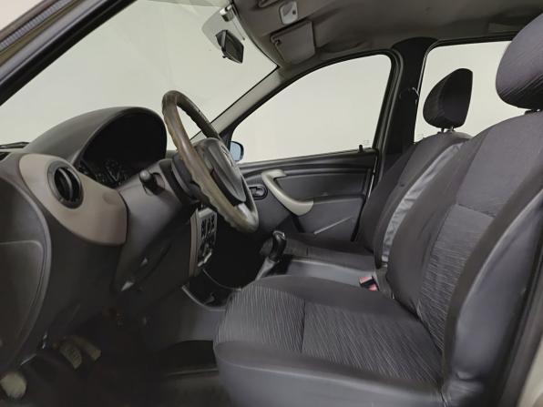 Renault Logan I Рестайлинг с пробегом 2011 года, цена 405 000 рублей, 240000 км, седан, Автокод Объявления