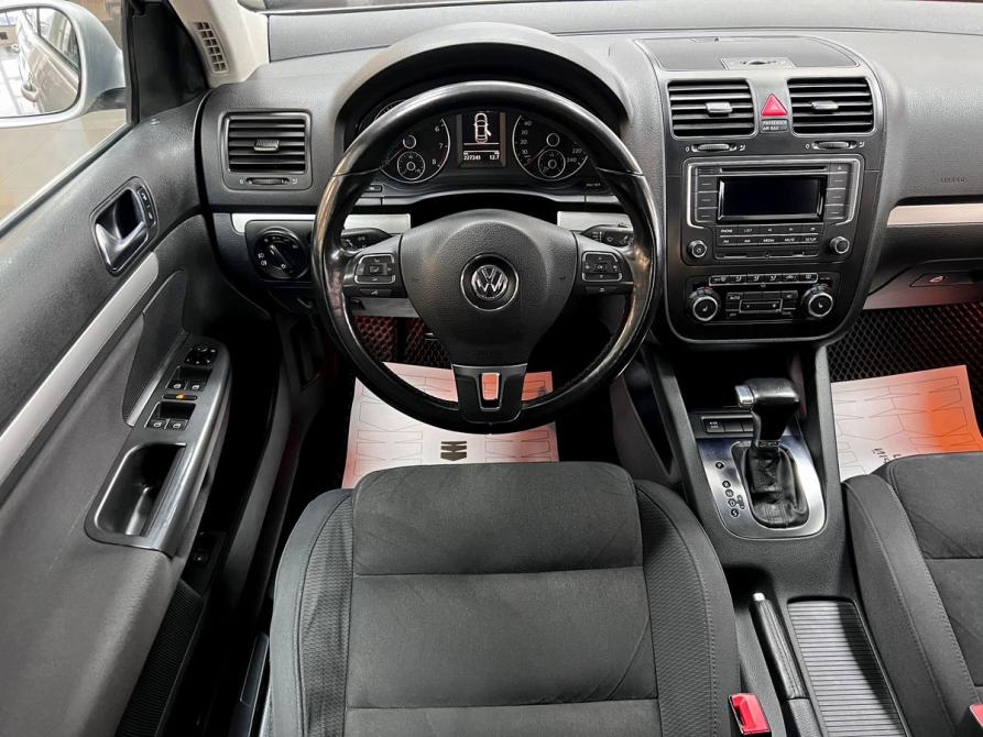Volkswagen Jetta V Тверь  - изображение 11