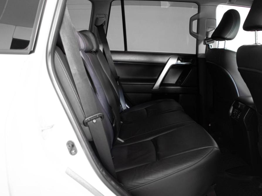 Toyota Land Cruiser Prado 150 Series Рестайлинг 1 Москва  - изображение 13