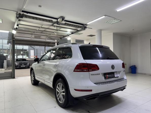 Volkswagen Touareg II с пробегом 2012 года, цена 2 130 000 рублей, 327269 км, внедорожник, Автокод Объявления