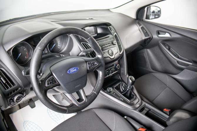 Ford Focus III Рестайлинг с пробегом 2017 года, цена 999 000 рублей, 156234 км, хэтчбек, Автокод Объявления