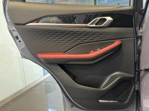 Geely Coolray I Рестайлинг с пробегом 2024 года, цена 2 140 000 рублей, 49465 км, внедорожник, Автокод Объявления