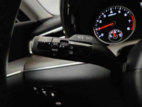 Kia K5 III с пробегом 2021 года, цена 2 300 000 рублей, 60167 км, седан, Автокод Объявления
