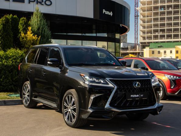 Lexus LX III Рестайлинг 2 с пробегом 2018 года, цена 8 948 000 рублей, 64983 км, внедорожник, Автокод Объявления
