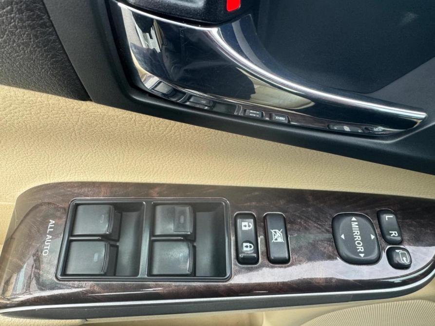 Toyota Camry VII (XV50) Рестайлинг Оренбург  - изображение 22