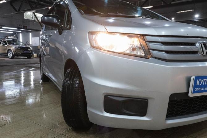 Honda Freed I с пробегом 2011 года, цена 999 000 рублей, 250000 км, компактвэн, Автокод Объявления