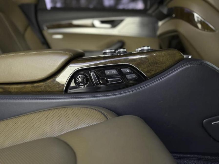 Audi A8 III (D4) Ставрополь  - изображение 28