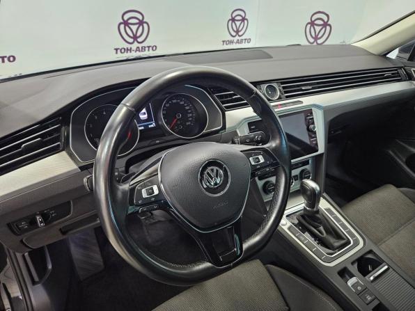 Volkswagen Passat B8 с пробегом 2019 года, цена 1 884 000 рублей, 113840 км, седан, Автокод Объявления