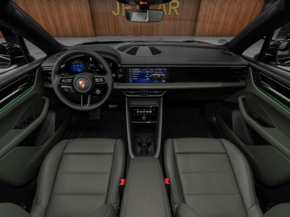 Porsche Macan II с пробегом 2026 года, цена 16 600 000 рублей, 1 км, внедорожник, Автокод Объявления
