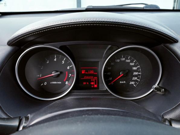 Mitsubishi Outlander II Рестайлинг с пробегом 2011 года, цена 989 000 рублей, 255825 км, внедорожник, Автокод Объявления