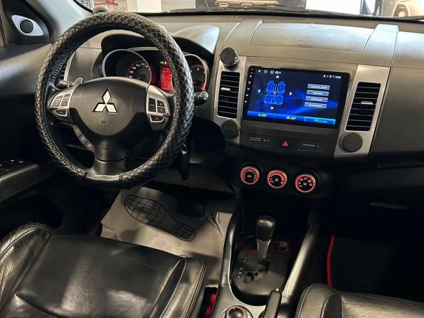 Mitsubishi Outlander II с пробегом 2007 года, цена 879 000 рублей, 377000 км, внедорожник, Автокод Объявления