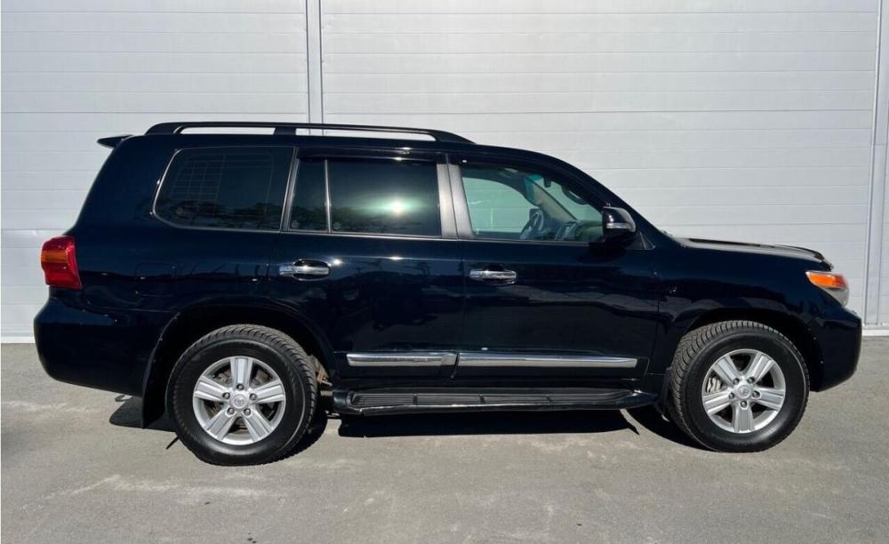 Toyota Land Cruiser 200 Series Рестайлинг 1 Екатеринбург  - изображение 4