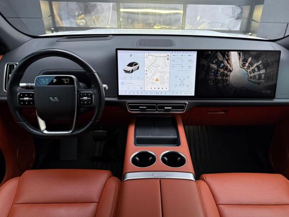 Li Auto (Lixiang) L7 I с пробегом 2023 года, цена 5 490 000 рублей, 31765 км, внедорожник, Автокод Объявления