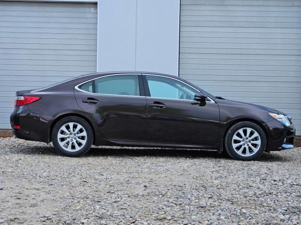 Lexus ES VI с пробегом 2013 года, цена 1 890 000 рублей, 203950 км, седан, Автокод Объявления