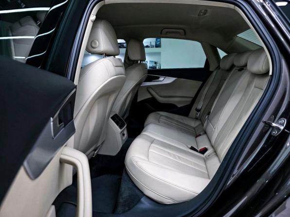 Audi A4 V (B9) с пробегом 2016 года, цена 2 200 000 рублей, 120000 км, седан, Автокод Объявления