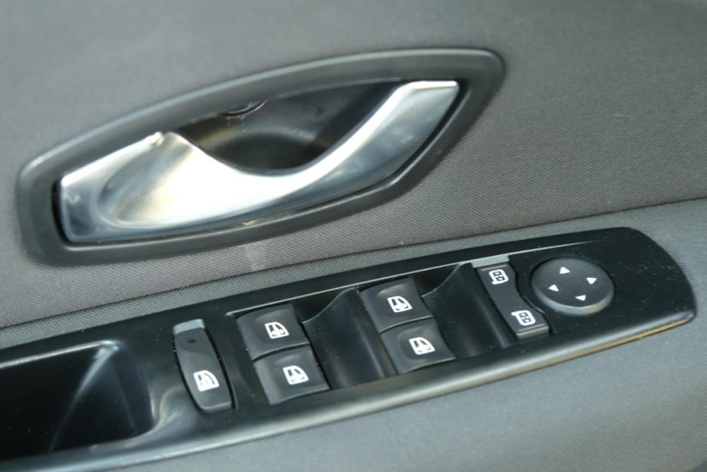 Renault Fluence I Омск  - изображение 9