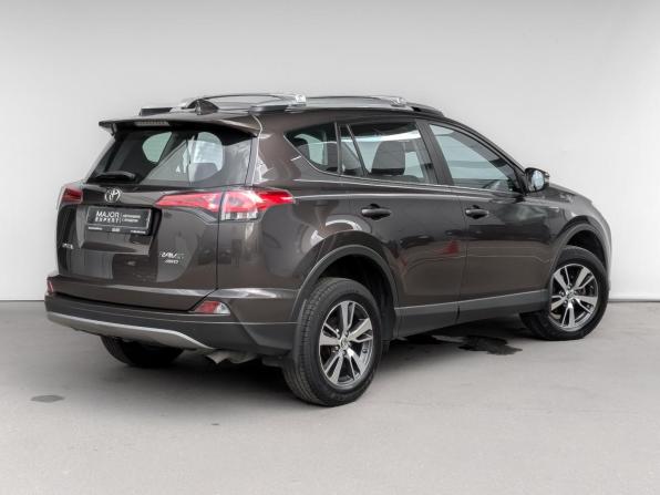 Toyota RAV4 IV (XA40) Рестайлинг с пробегом 2018 года, цена 2 160 000 рублей, 193978 км, внедорожник, Автокод Объявления