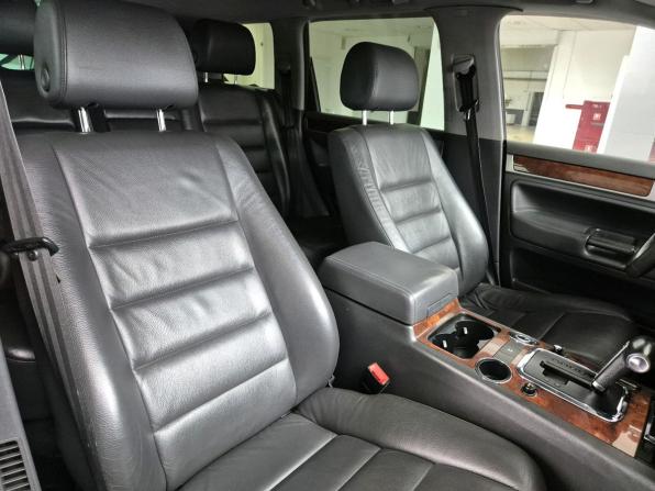 Volkswagen Touareg I Рестайлинг с пробегом 2007 года, цена 799 000 рублей, 315000 км, внедорожник, Автокод Объявления