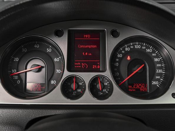 Volkswagen Passat B6 с пробегом 2008 года, цена 799 000 рублей, 232501 км, седан, Автокод Объявления