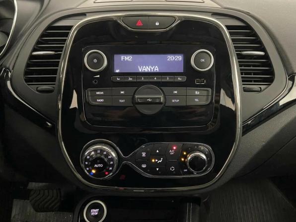 Renault Kaptur I Рестайлинг с пробегом 2020 года, цена 1 349 000 рублей, 99124 км, внедорожник, Автокод Объявления