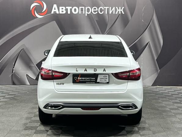 Lada (ВАЗ) Vesta I Рестайлинг (NG) с пробегом 2024 года, цена 1 010 000 рублей, 54000 км, седан, Автокод Объявления