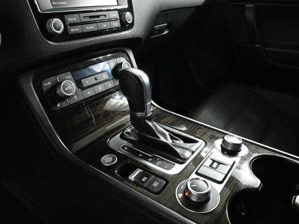 Volkswagen Touareg II Рестайлинг с пробегом 2016 года, цена 3 200 000 рублей, 146250 км, внедорожник, Автокод Объявления