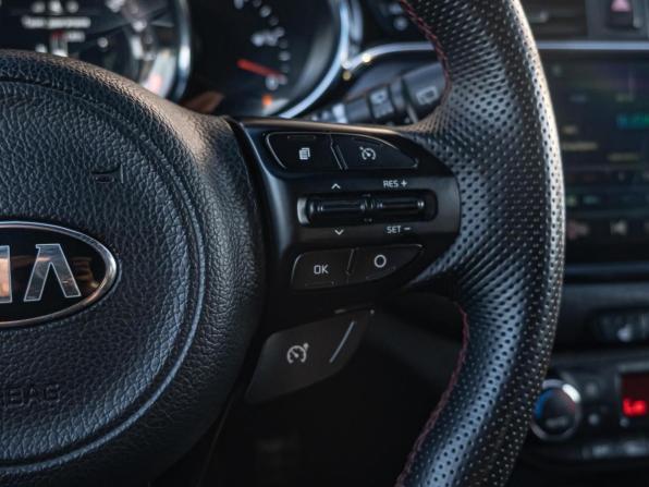 Kia Ceed GT I Рестайлинг с пробегом 2015 года, цена 1 475 000 рублей, 134782 км, хэтчбек, Автокод Объявления