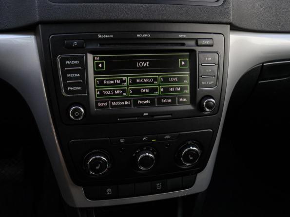 Skoda Yeti I с пробегом 2010 года, цена 950 000 рублей, 92048 км, внедорожник, Автокод Объявления
