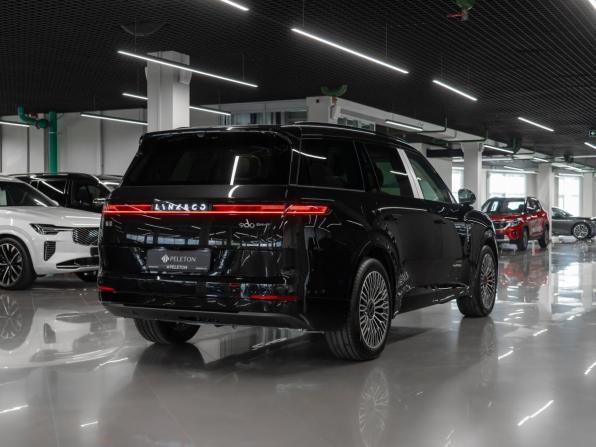 Lynk &amp; Co 900 с пробегом 2026 года, цена 9 050 000 рублей, 50 км, внедорожник, Автокод Объявления