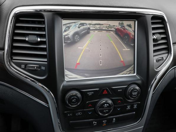 Jeep Grand Cherokee IV (WK2) Рестайлинг с пробегом 2014 года, цена 1 998 000 рублей, 178430 км, внедорожник, Автокод Объявления