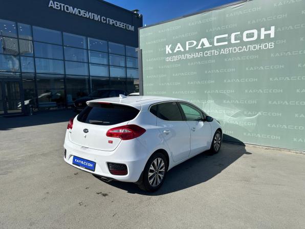 Kia Ceed II Рестайлинг с пробегом 2018 года, цена 1 365 000 рублей, 179540 км, хэтчбек, Автокод Объявления