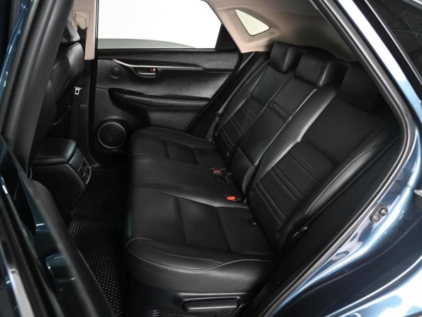 Lexus NX I с пробегом 2015 года, цена 2 175 000 рублей, 225820 км, внедорожник, Автокод Объявления