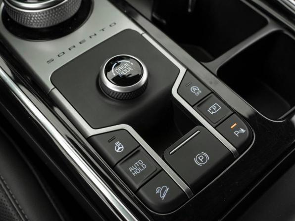 Kia Sorento IV с пробегом 2020 года, цена 3 700 000 рублей, 93937 км, внедорожник, Автокод Объявления