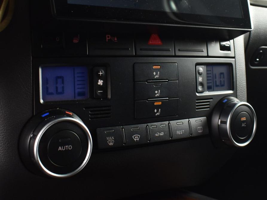 Volkswagen Touareg I Рестайлинг Кемерово  - изображение 19