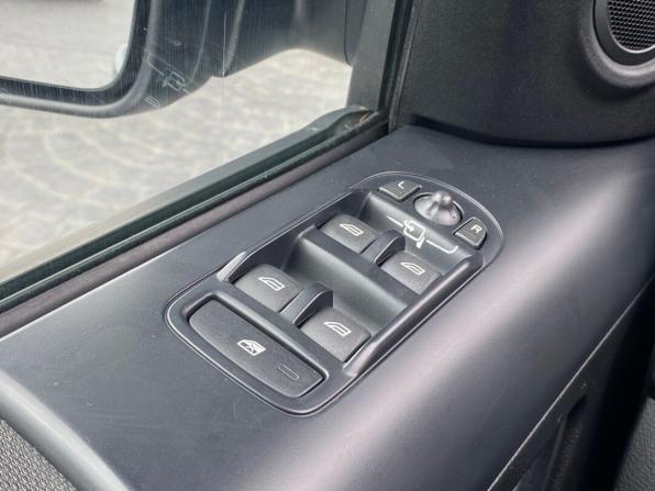 Land Rover Freelander II Рестайлинг с пробегом 2011 года, цена 899 000 рублей, 249663 км, внедорожник, Автокод Объявления