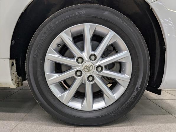 Toyota Camry VII (XV50) Рестайлинг с пробегом 2016 года, цена 2 370 000 рублей, 64359 км, седан, Автокод Объявления