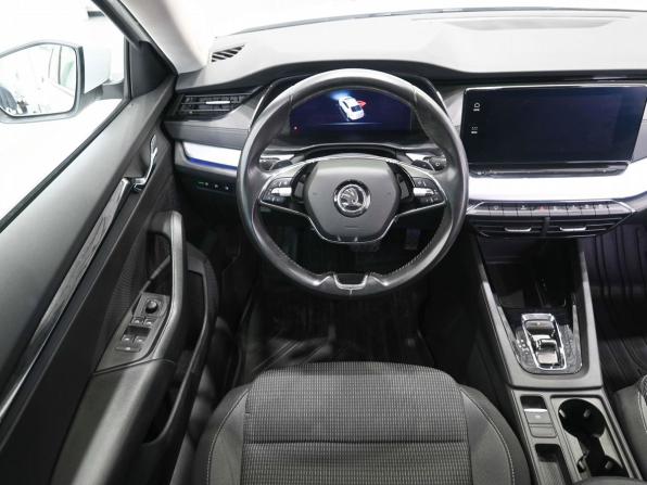 Skoda Octavia IV (A8) с пробегом 2021 года, цена 2 189 900 рублей, 157000 км, лифтбек, Автокод Объявления