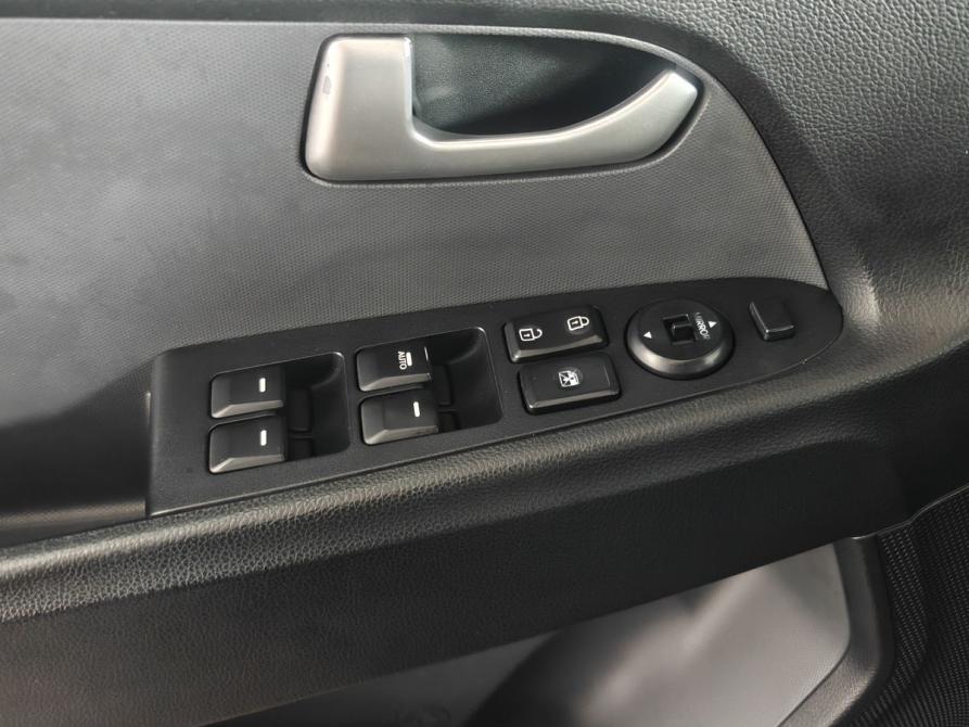 Kia Sportage III Москва  - изображение 16