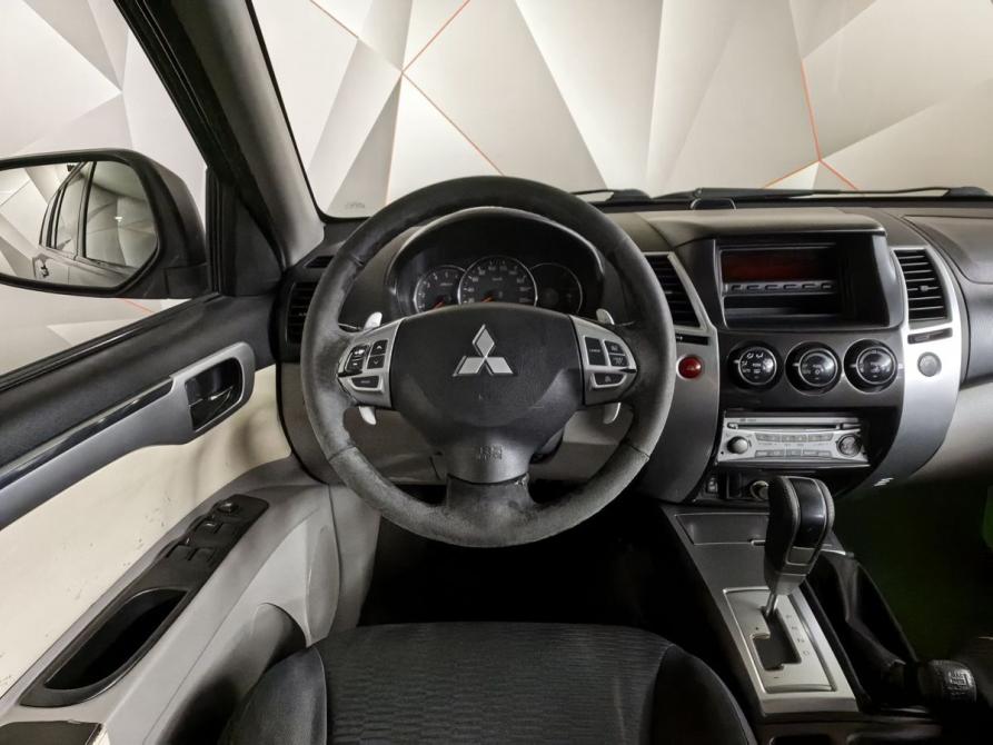 Mitsubishi Pajero Sport II Москва  - изображение 17