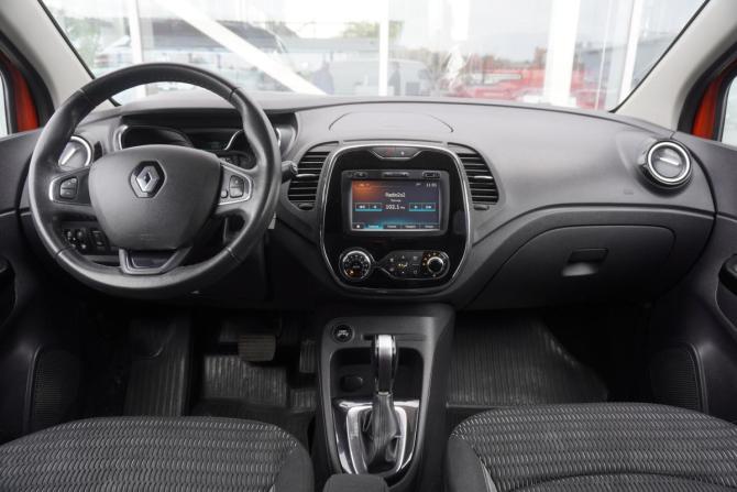 Renault Kaptur I с пробегом 2017 года, цена 1 282 000 рублей, 110856 км, внедорожник, Автокод Объявления