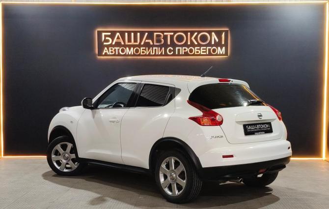 Nissan Juke I с пробегом 2014 года, цена 999 000 рублей, 127204 км, внедорожник, Автокод Объявления