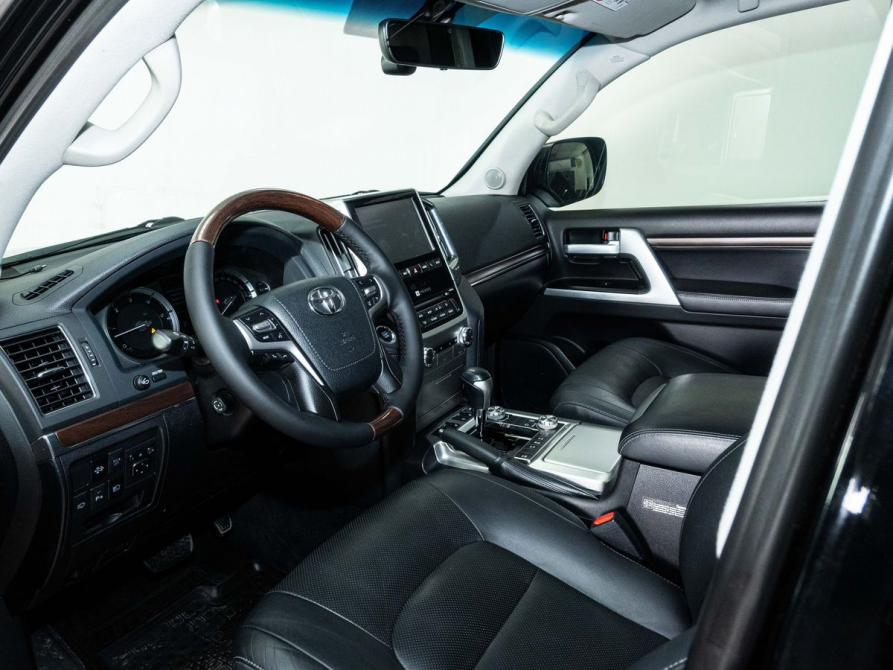 Toyota Land Cruiser 200 Series Рестайлинг 2 Казань  - изображение 5