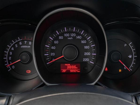 Kia Rio III Рестайлинг с пробегом 2016 года, цена 1 130 000 рублей, 98904 км, седан, Автокод Объявления