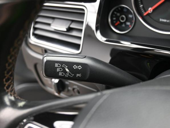 Volkswagen Touareg II с пробегом 2013 года, цена 2 429 900 рублей, 157450 км, внедорожник, Автокод Объявления